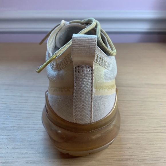 Nike Air VaporMax 2019 | Cream/Sail-Light Bone - Picture 11 of 15